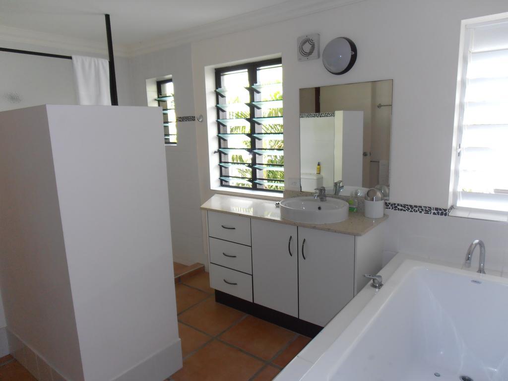 Floriana Villas Cairns Exterior foto
